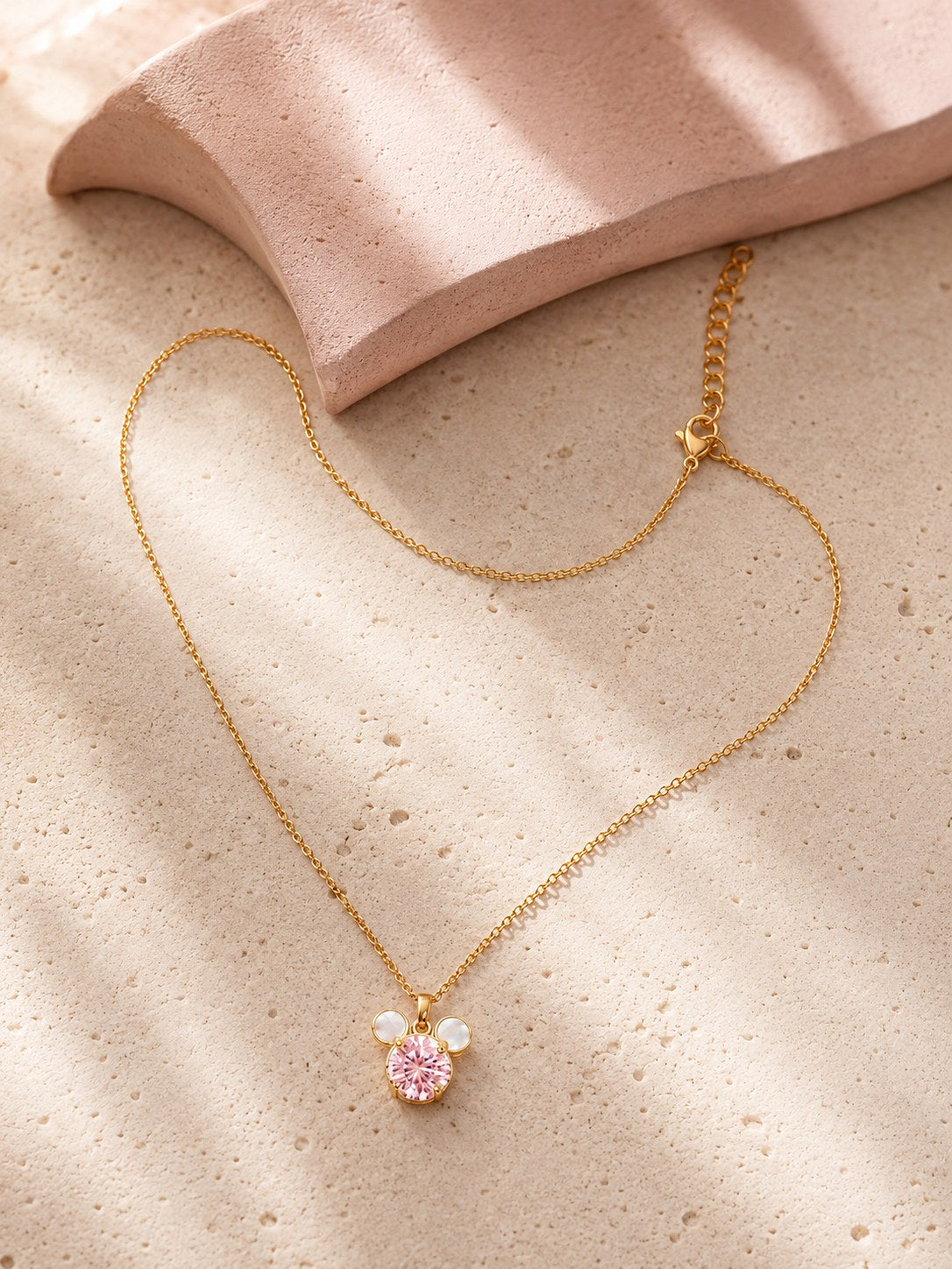 PinkMuse Gold Necklace