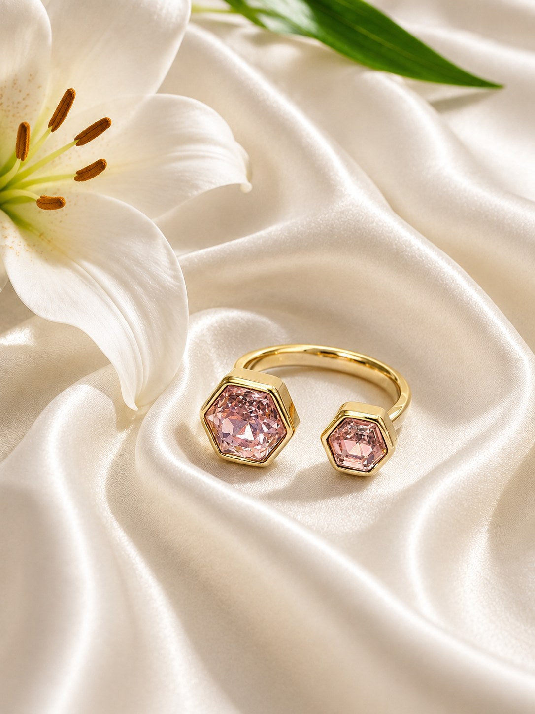 Roselle Duo Gold Ring Main image