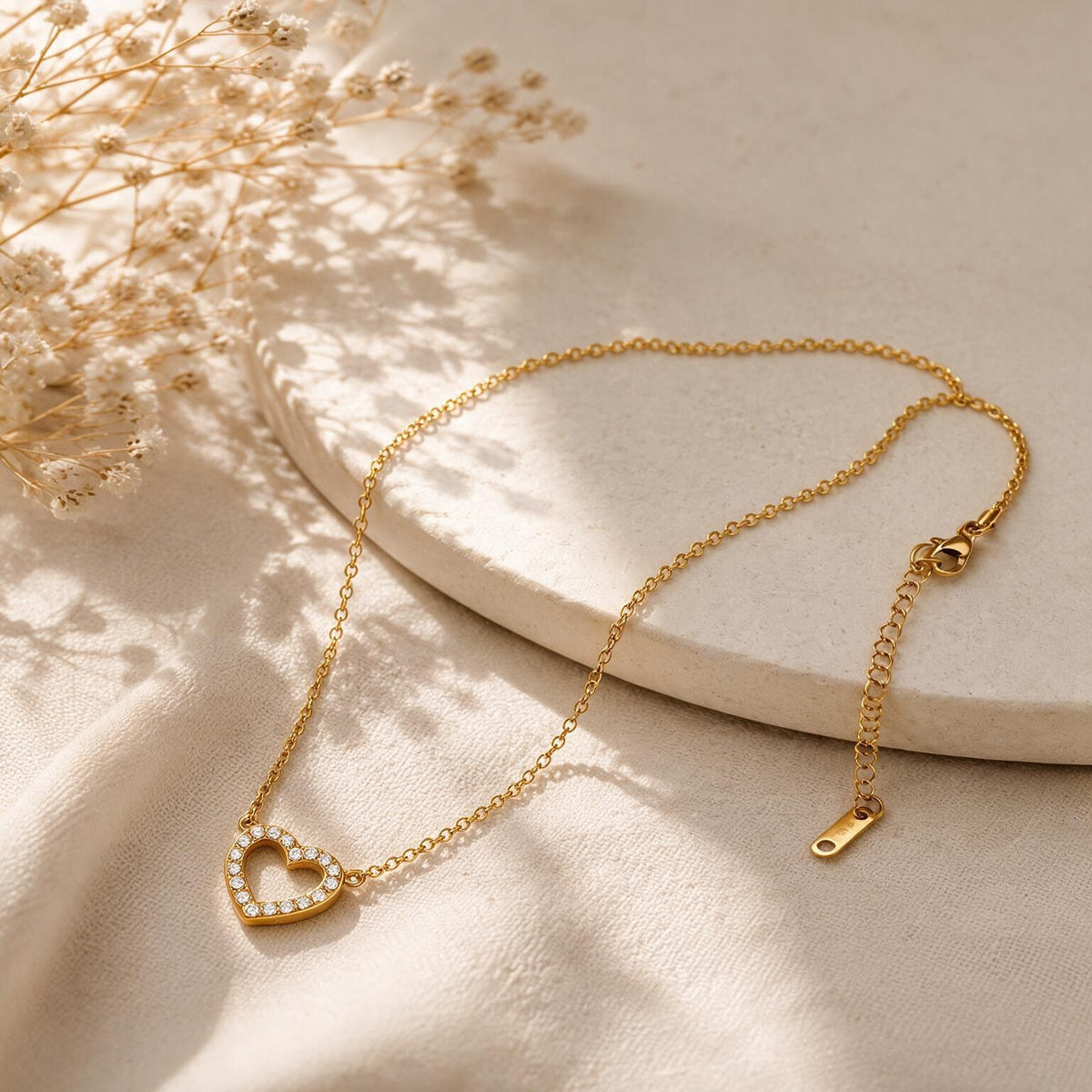 Lumi Heart Gold Necklace