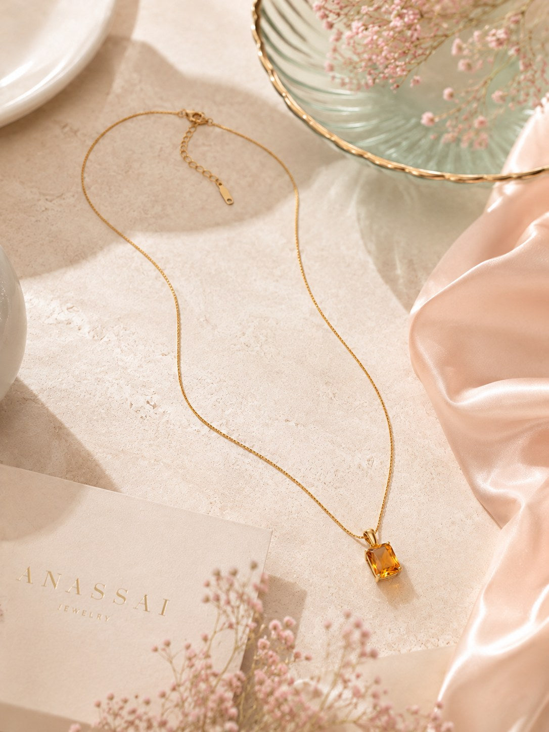 Amber Glow Gold Necklace