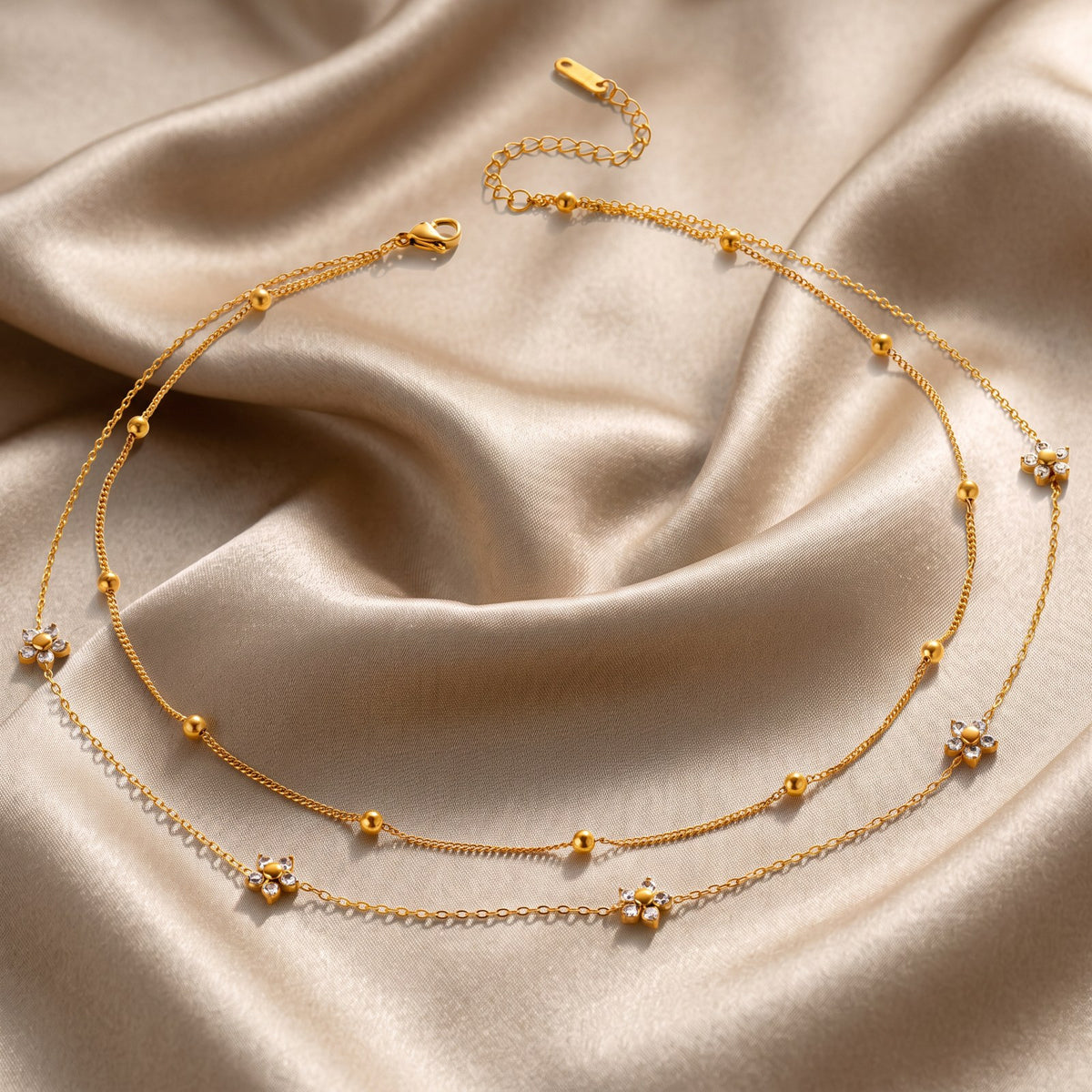 Morning Bloom Gold Necklace Main image