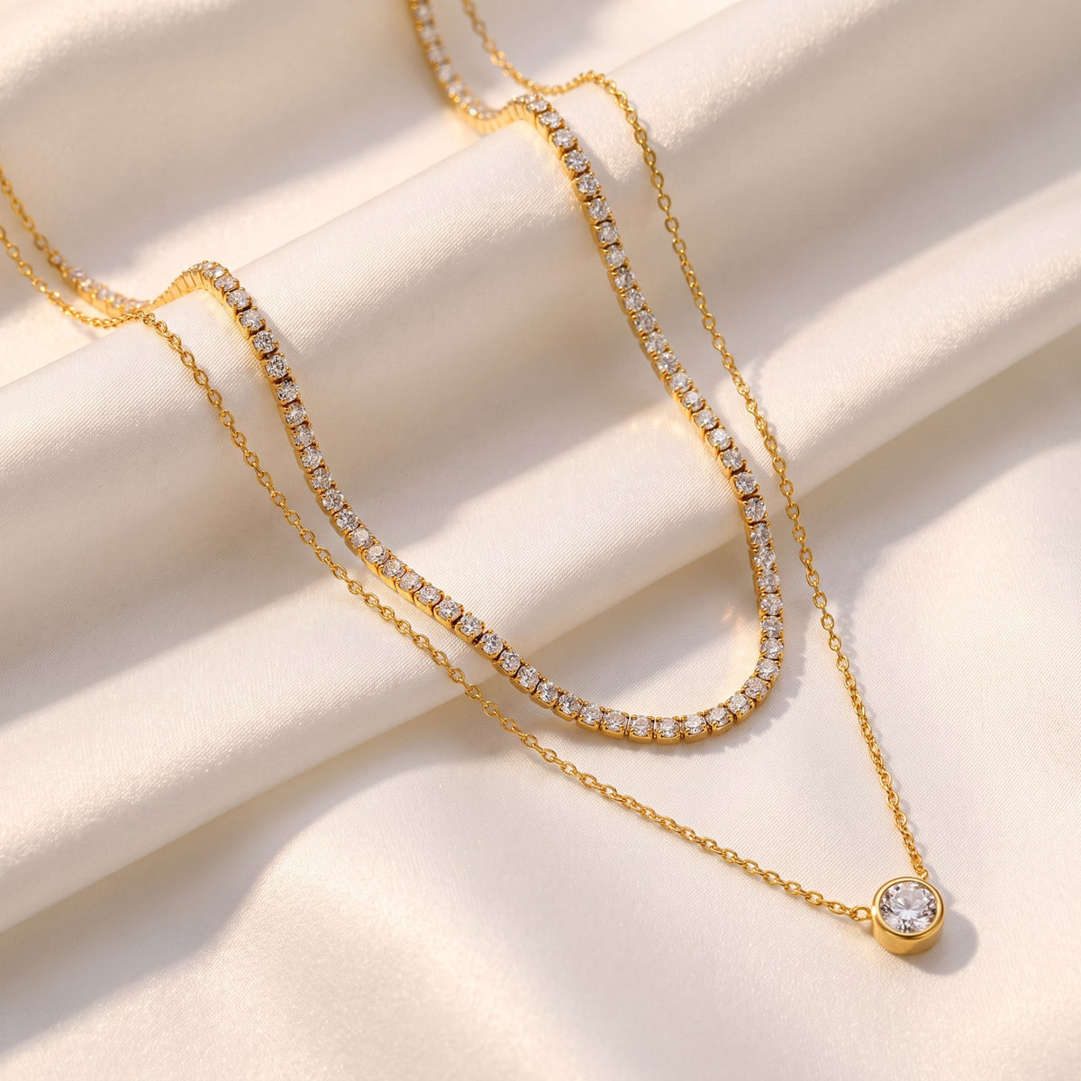 Heart Halo Duo Gold Necklace Main image