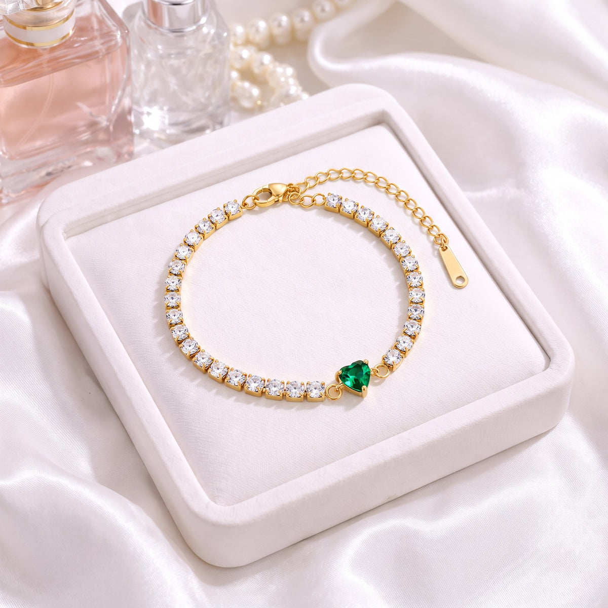 Amore Heart Gold Tennis Bracelet