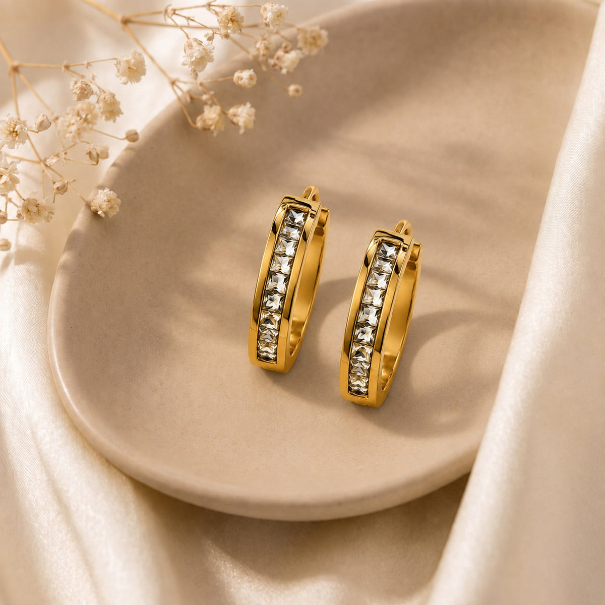 Majestic Gold Hoop Earrings
