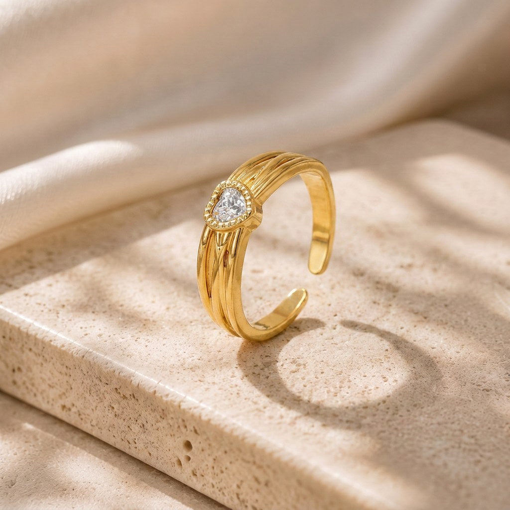 Amore Gold Ring