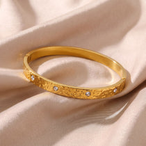 Vera Gold Plated Bangle