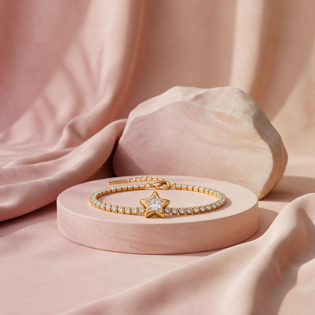 North Star Gold Bracelet Main image