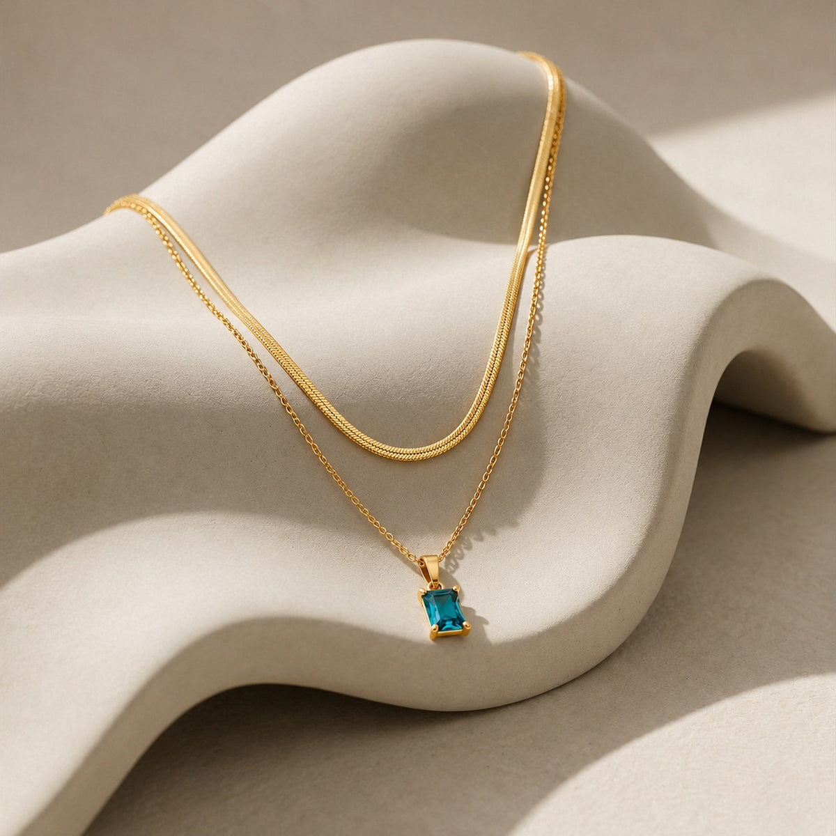 Aqua Royal Gold Necklace Main image