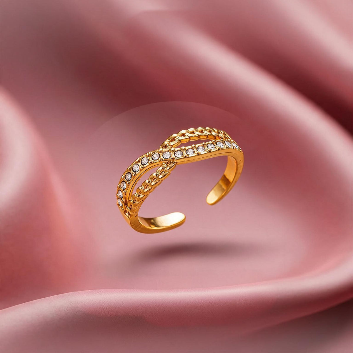 Opulent Twist Gold Ring