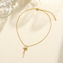 Ivoria Bow Gold Necklace