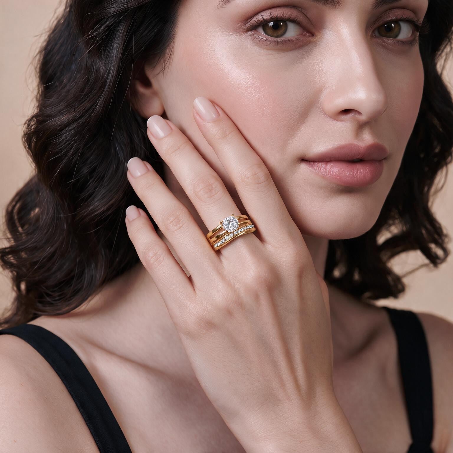 Gilded Cuff Gold Ring Secondary image