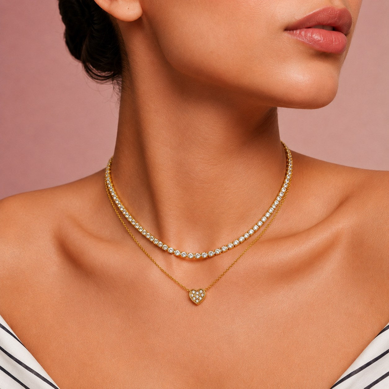 Heart Halo Duo Gold Necklace Secondary image