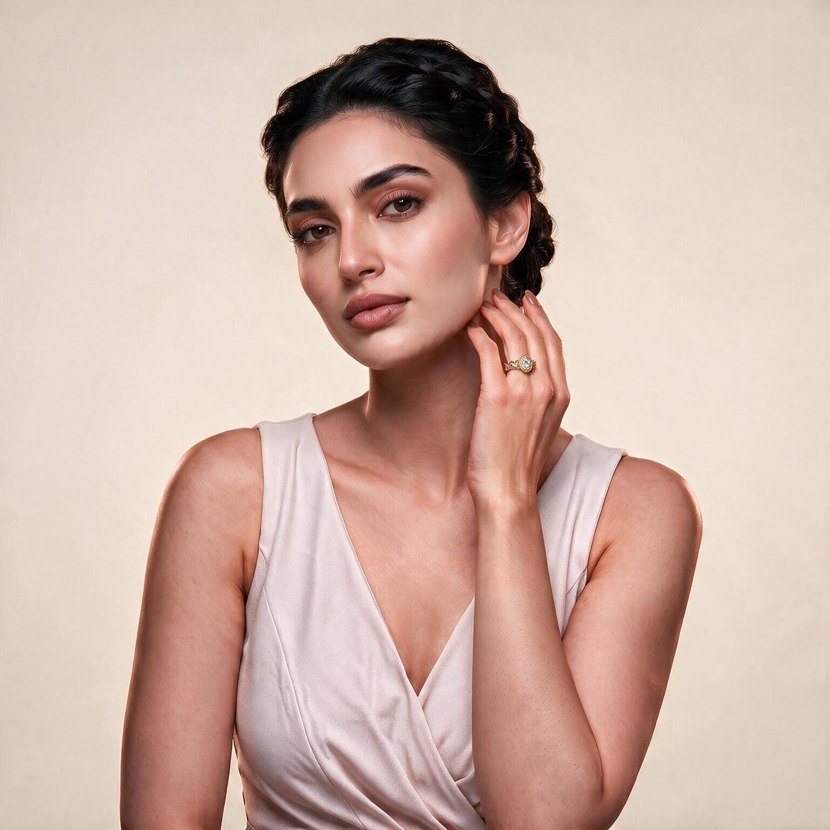 Victoria Gold Ring