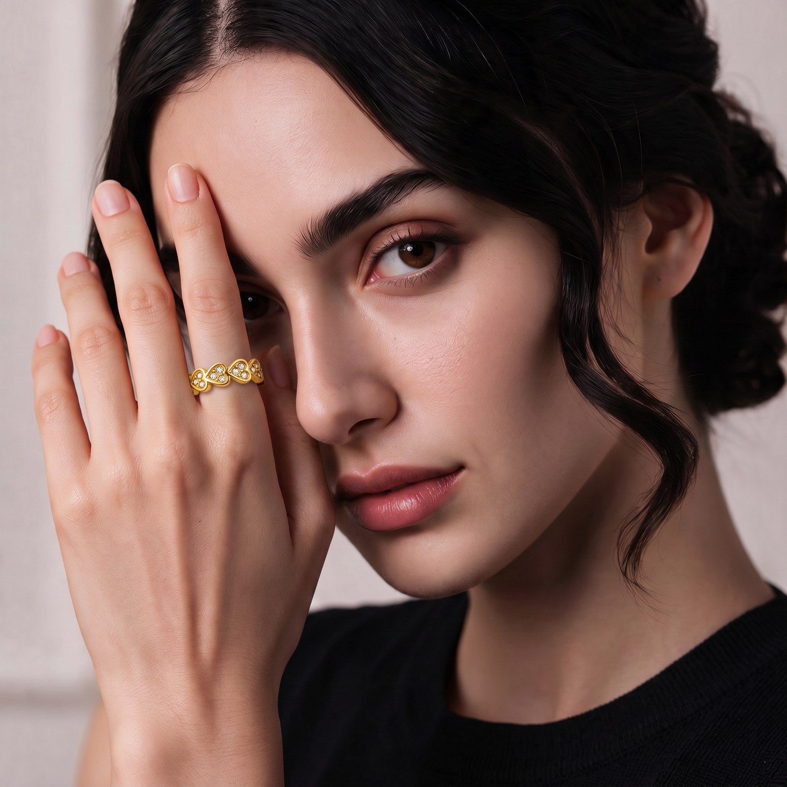 Everlove Gold Ring Secondary image