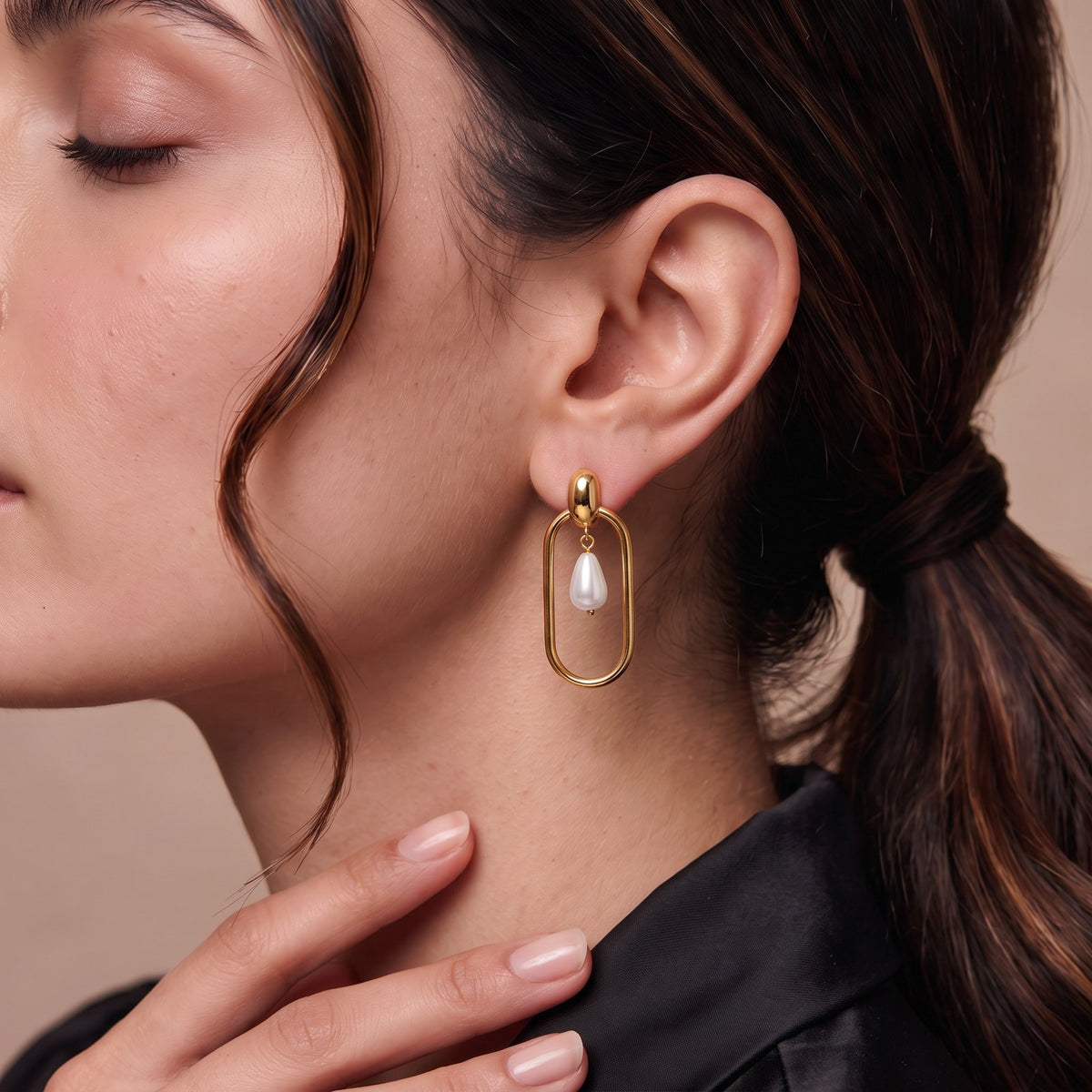 Pearl Grace Gold Earrings