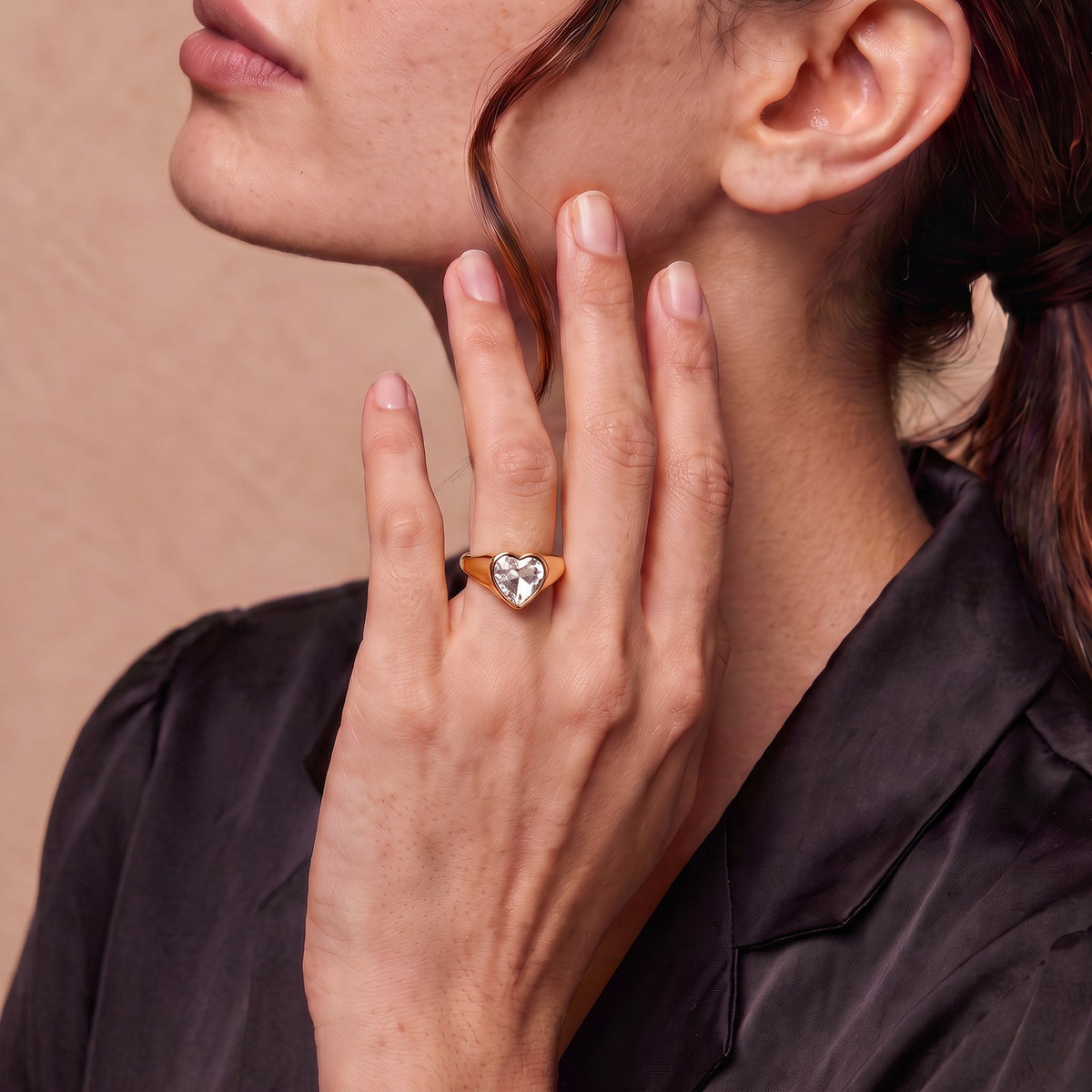 Aura Gold Heart Ring