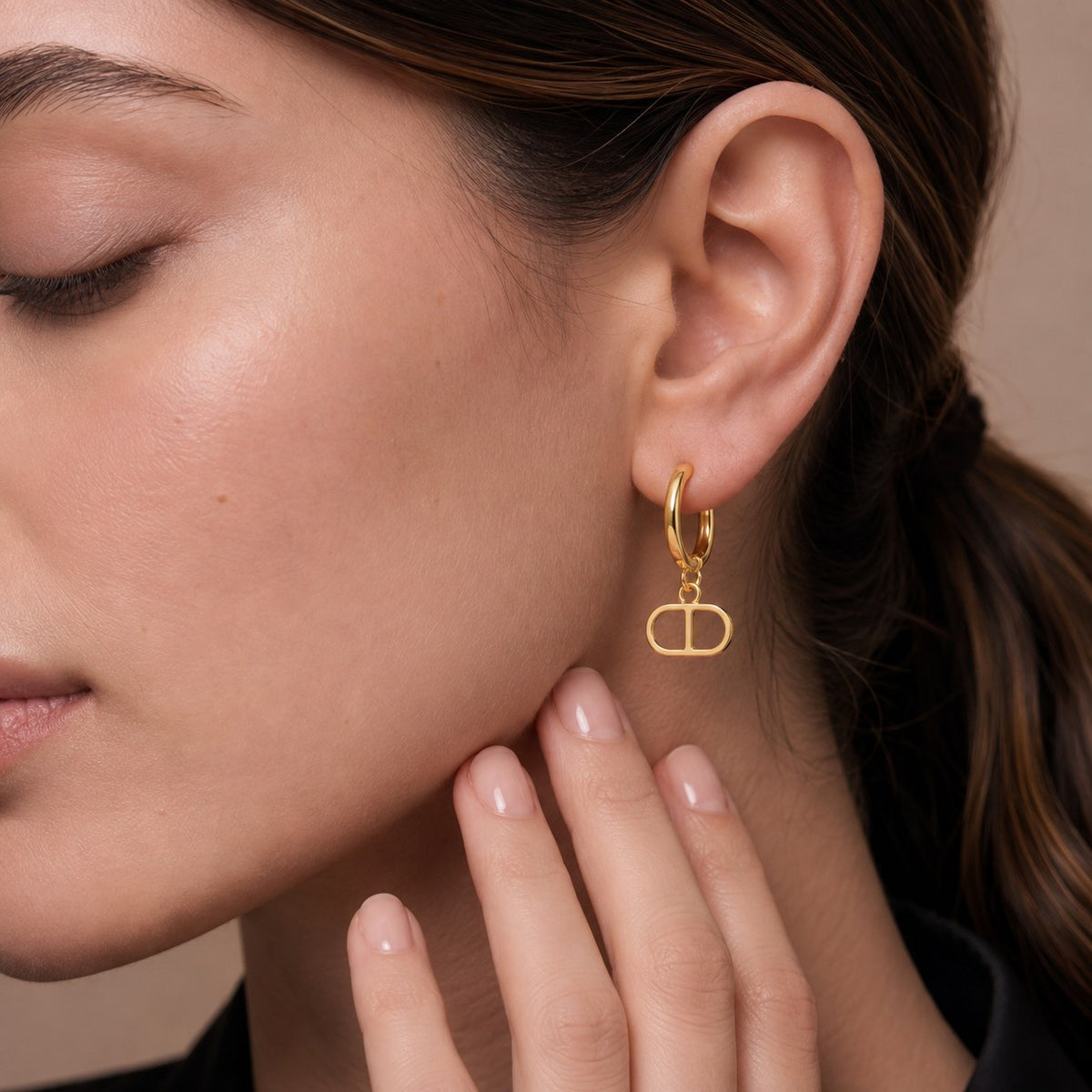 Elan Hoop Gold Earrings