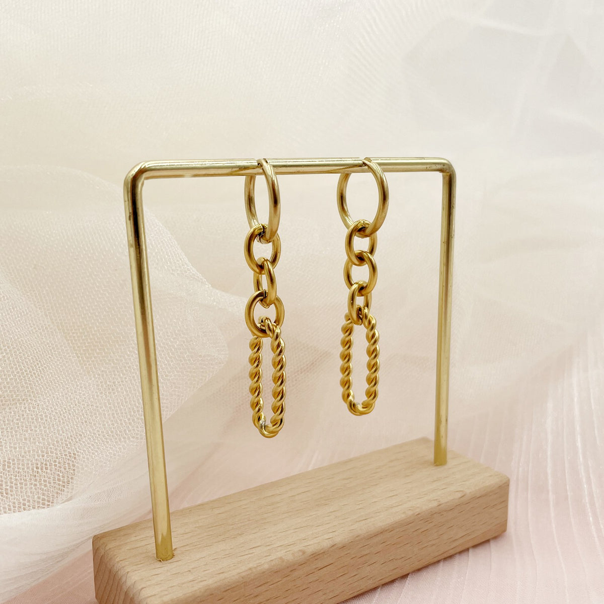 Urban Link Gold Earrings