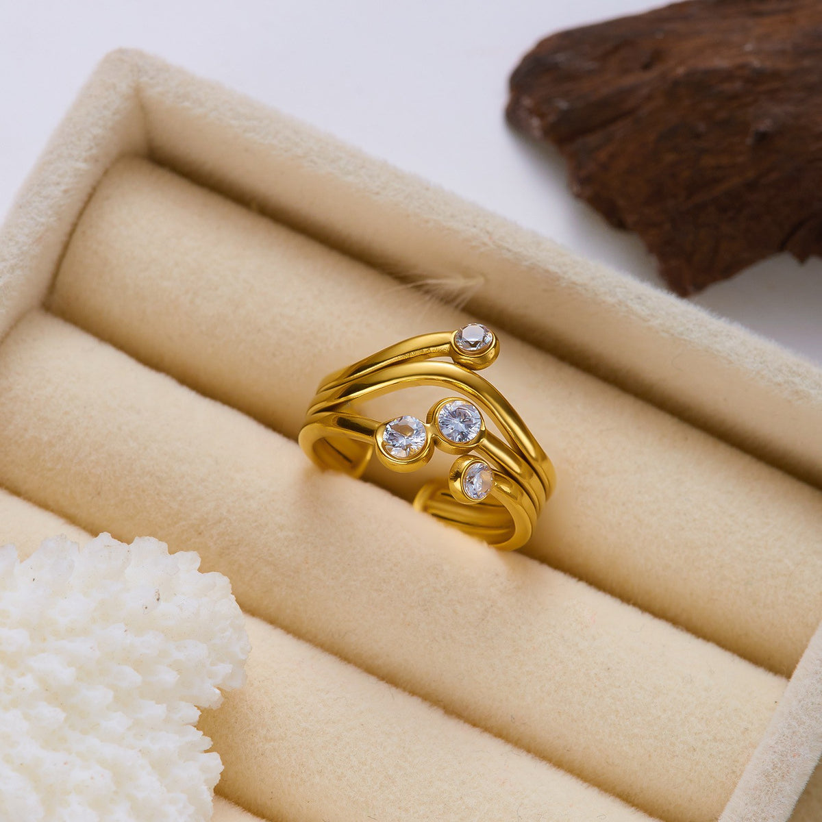 Four Wishes Gold Ring