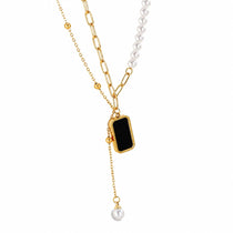 Noir Pearl Gold Necklace