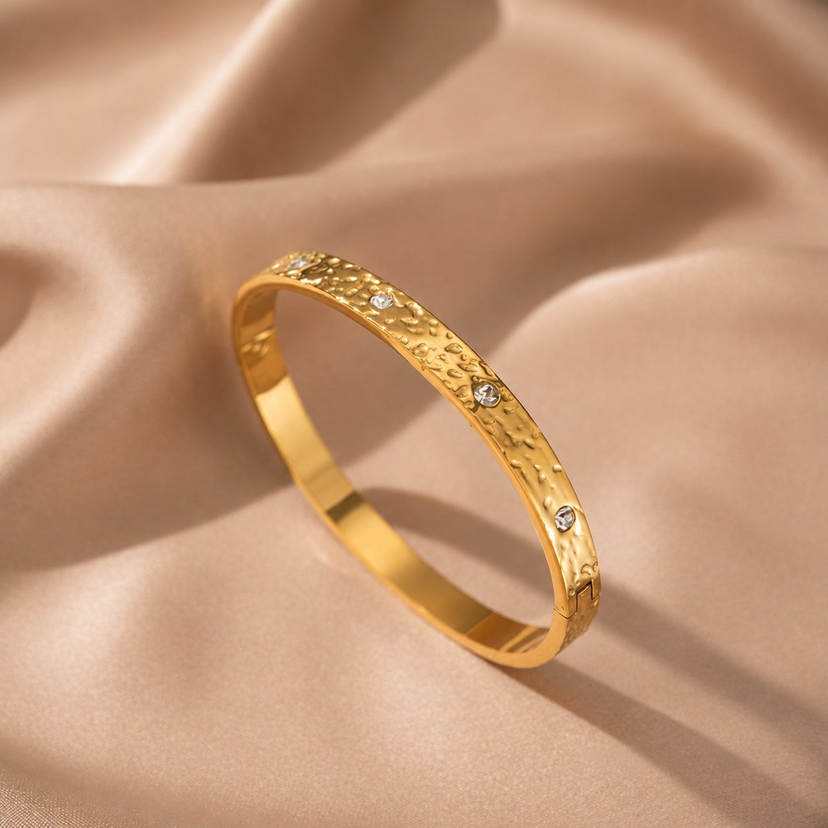Vera Gold Plated Bangle