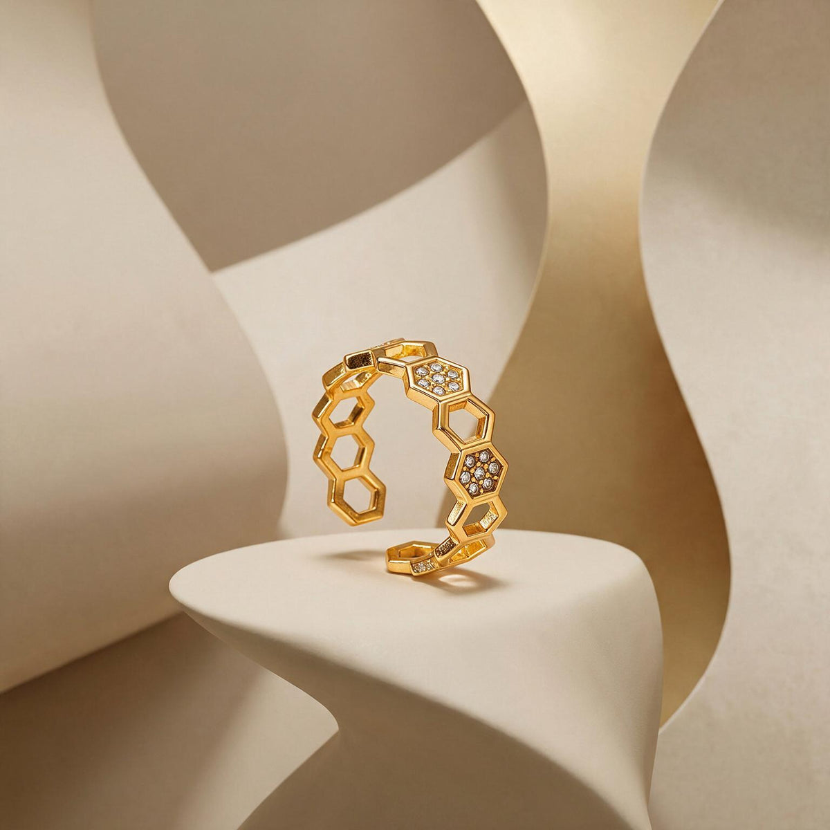 Hexa Gold Ring Main image